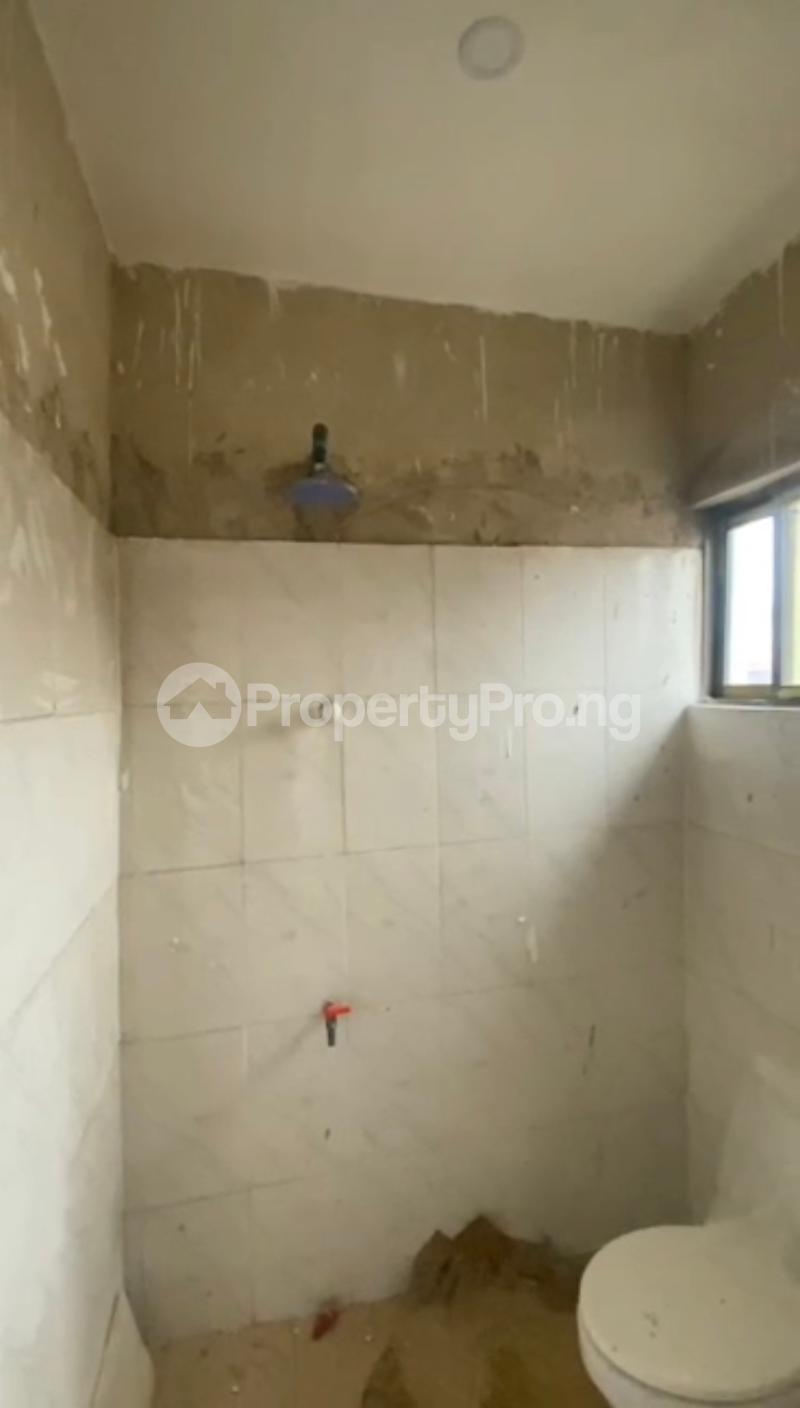 1 bedroom Flat / Apartment for rent Adekunle Adekunle Yaba Lagos - 0