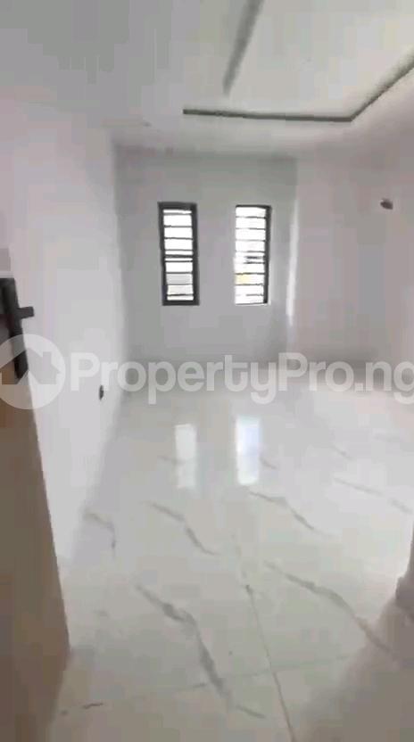 2 bedroom Flat / Apartment for rent Off Marocco Rd Shomolu Lagos
