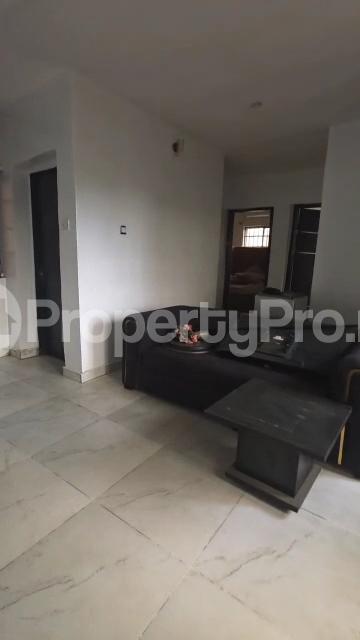 2 bedroom Flat / Apartment for rent Off Ogunmoku Street, Mushin, Lagos Mushin Lagos