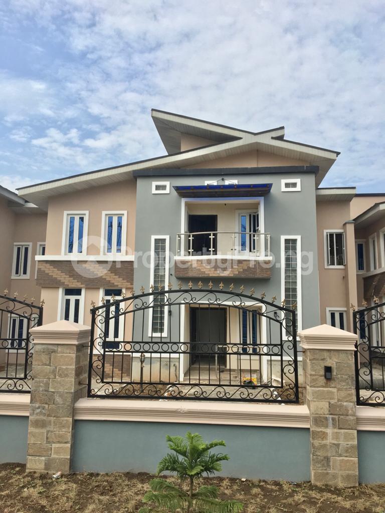 4 bedroom Terraced Duplex House for rent Carlton Gate Estate Akobo