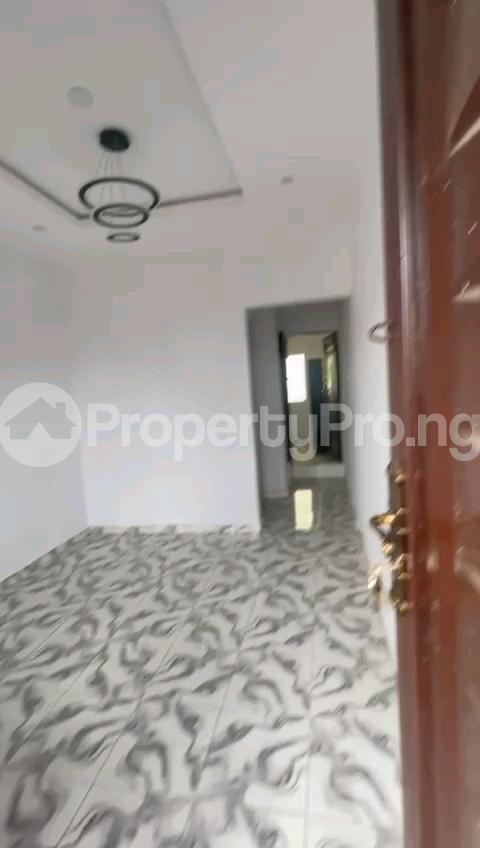 1 bedroom Flat / Apartment for rent Off Apata Street Shomolu Lagos