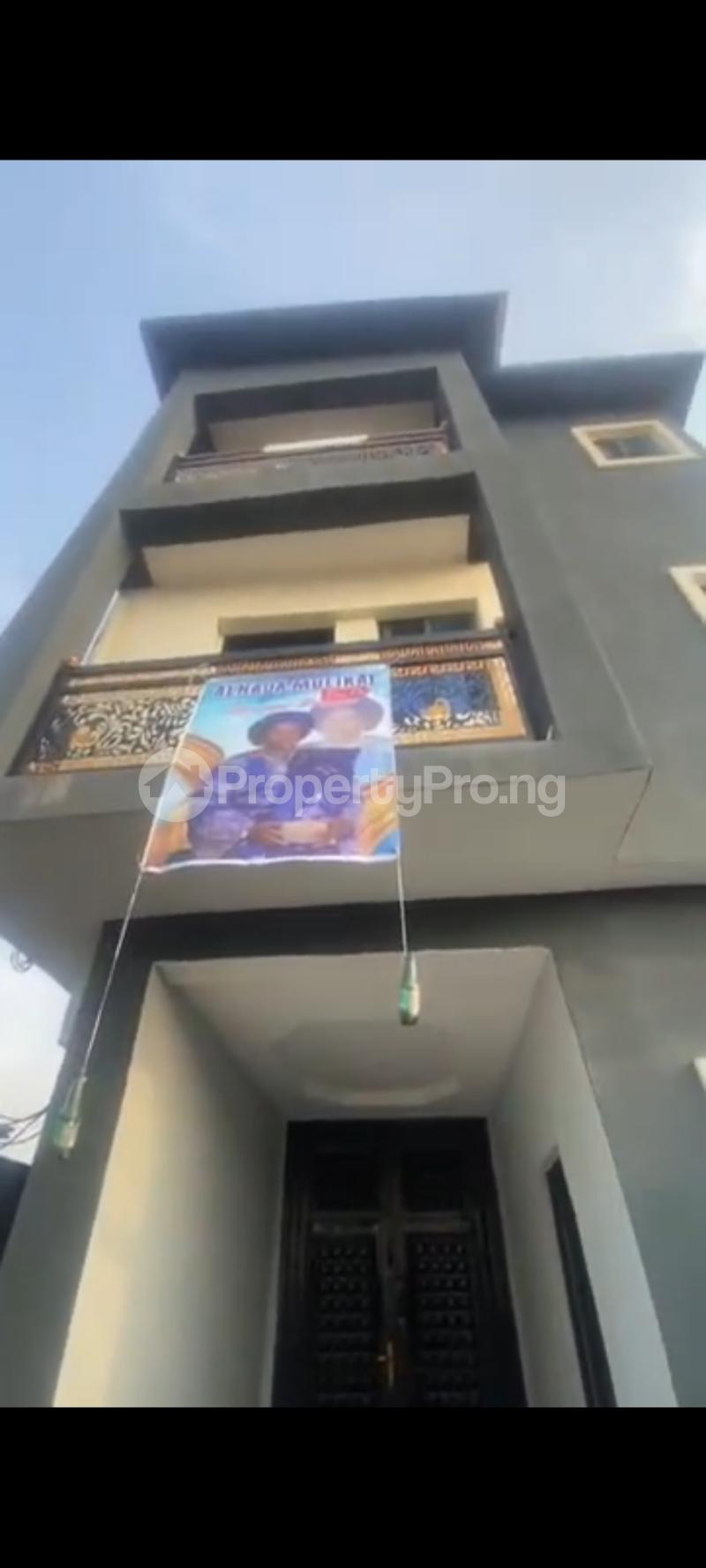 1 bedroom Flat / Apartment for rent Ladilak Bariga Bariga Shomolu Lagos
