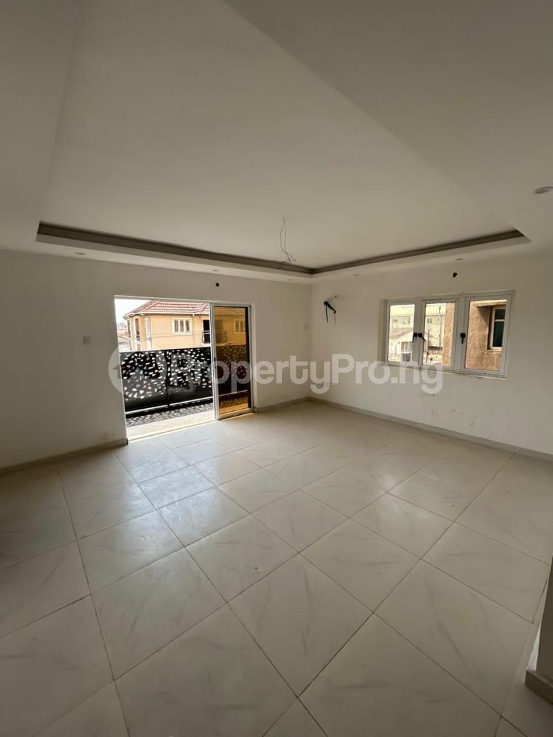 3 bedroom House for rent Kilo-Marsha Surulere Lagos