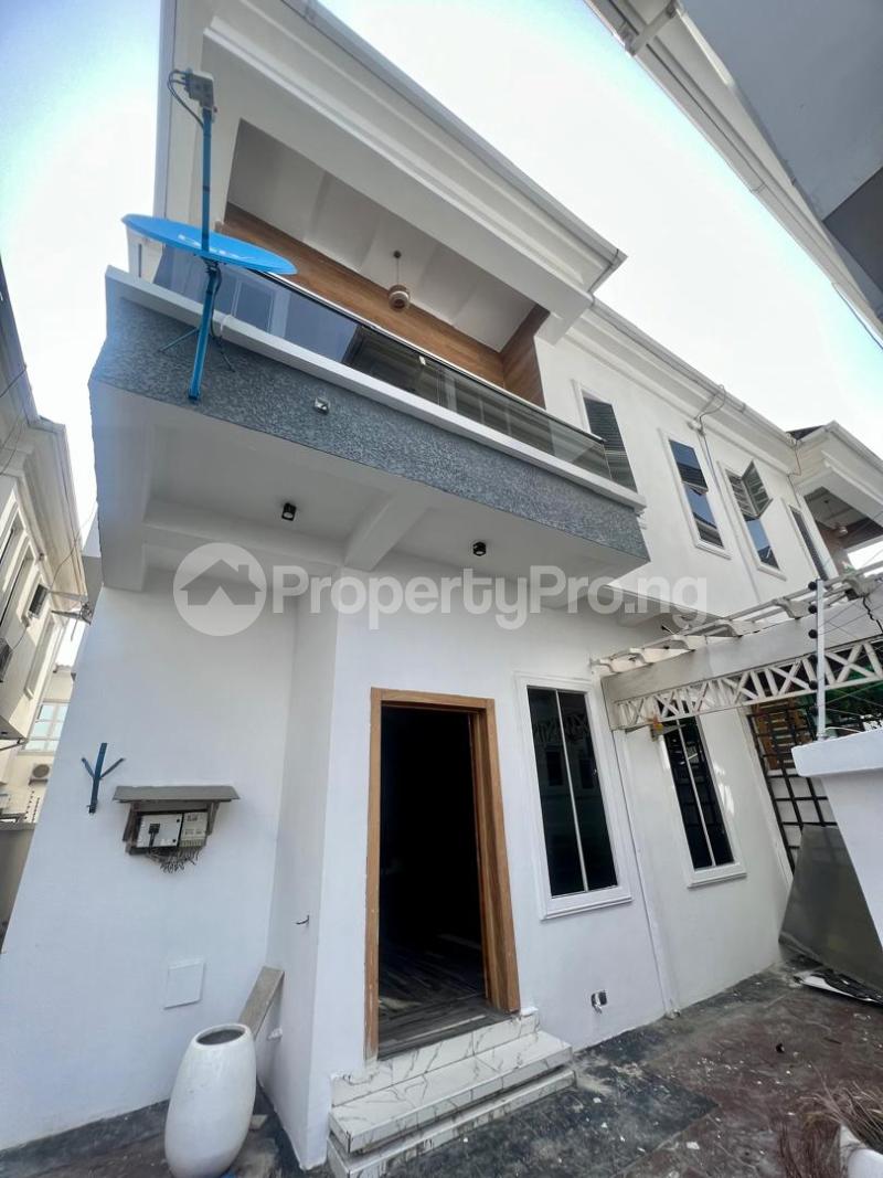 4 bedroom House for sale Royal Pine Estate, orchid Lekki Lagos