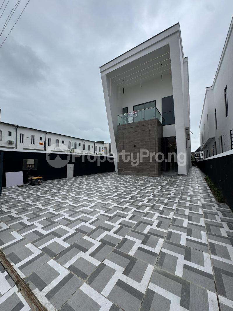 5 bedroom House for sale orchid Lekki Lagos