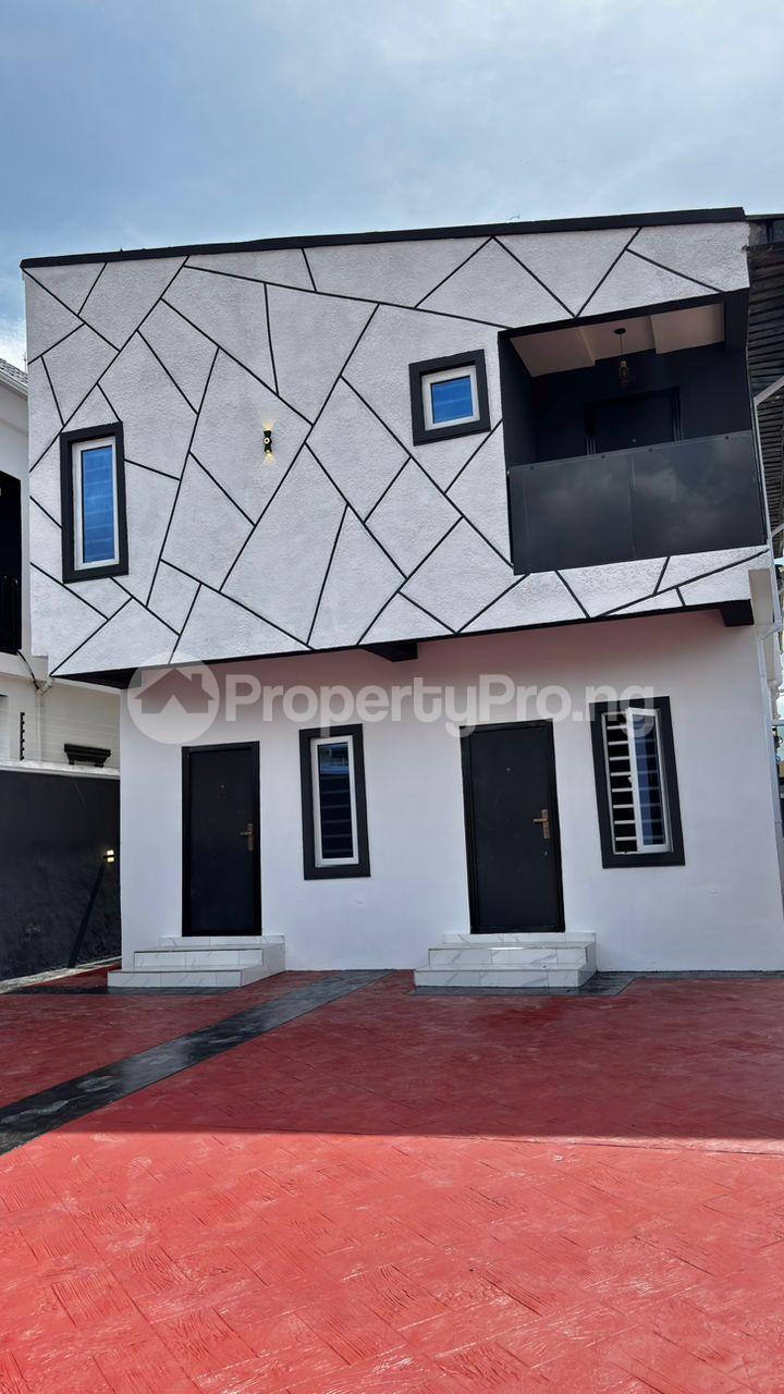 9 bedroom House for sale Dalemo Alakuko Ifako Agege Lagos
