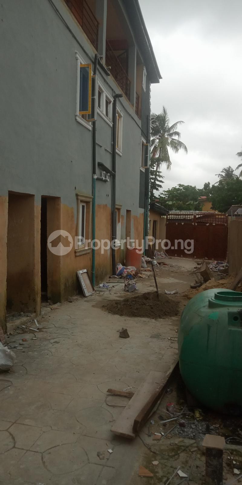 1 bedroom Flat / Apartment for rent Onigbogbo, Maryland Lagos - 1