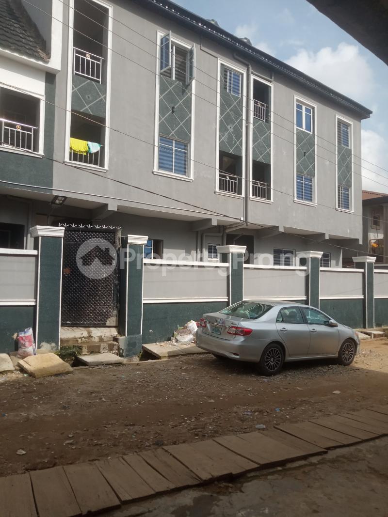 1 bedroom Flat / Apartment for rent Onipanu Shomolu Lagos