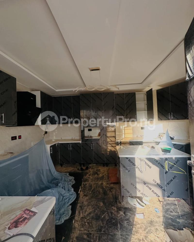 4 bedroom House for sale Ogba Lagos
