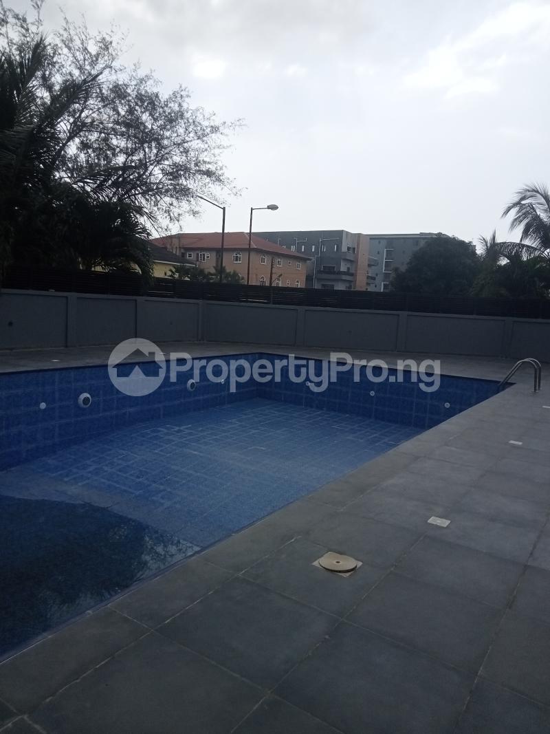 3 bedroom House for rent Phase 1 Admiralty Road Lekki Lagos
