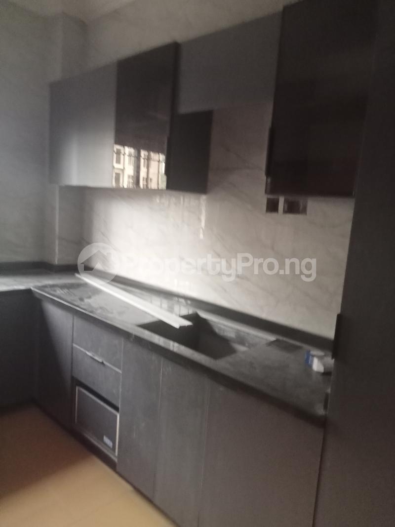 3 bedroom House for rent Phase 1 Admiralty Road Lekki Lagos