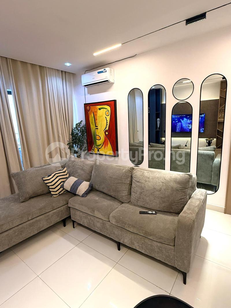 2 bedroom Flat / Apartment for shortlet Ojuelegba Surulere Lagos