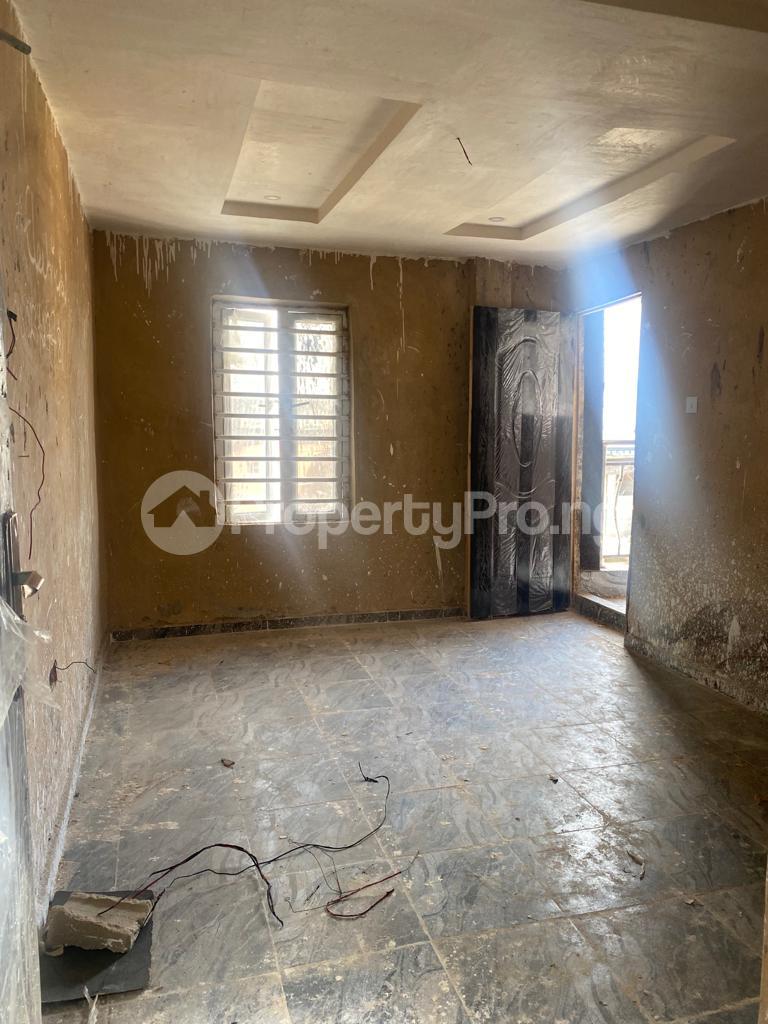1 bedroom Flat / Apartment for rent Ebute Meta Adekunle Yaba Lagos