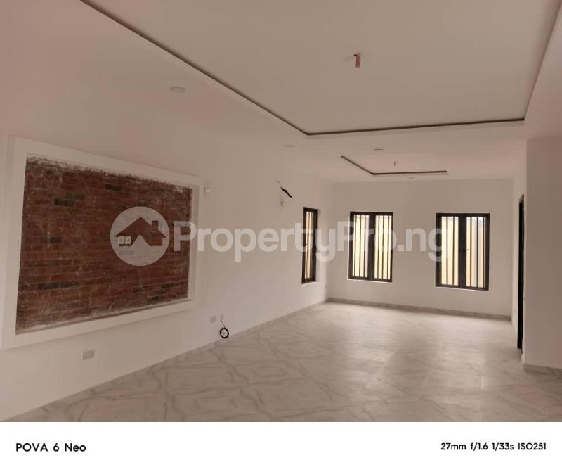 House for sale Plantation Estate, Queen School Road, Oluyole Ibadan Oyo - 0