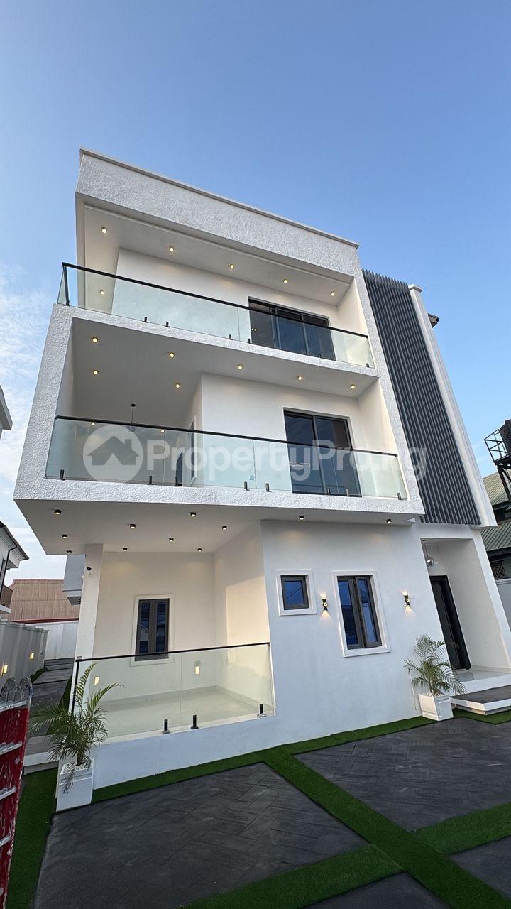 5 bedroom House for sale Oluyole Estate Ibadan Oyo