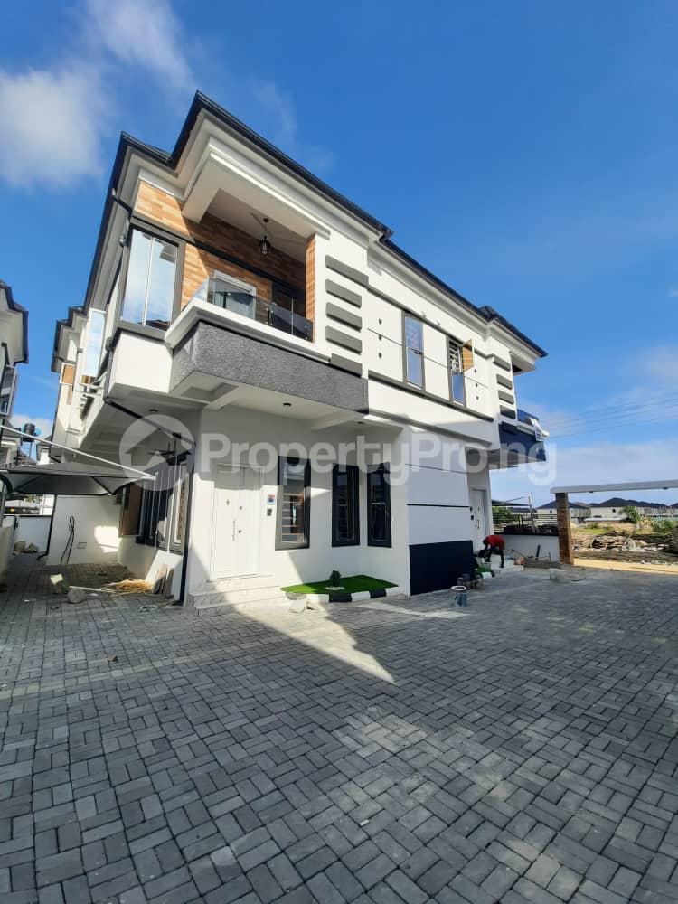 4 bedroom House for rent Orchid Road Ikota Lekki Lagos
