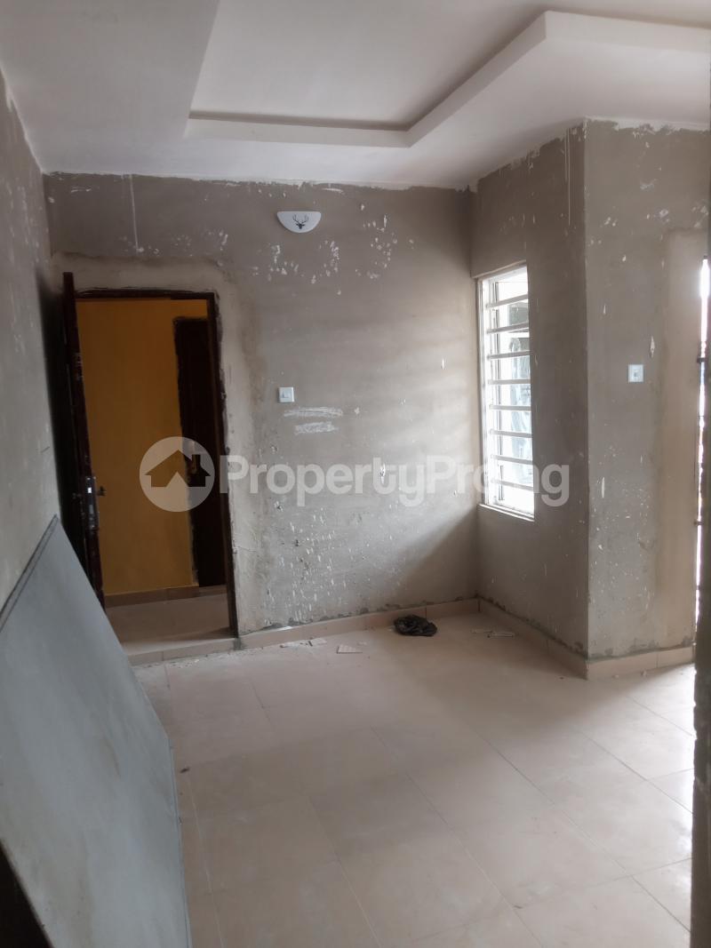 1 bedroom Flat / Apartment for rent Onipanu, Shomolu Lagos