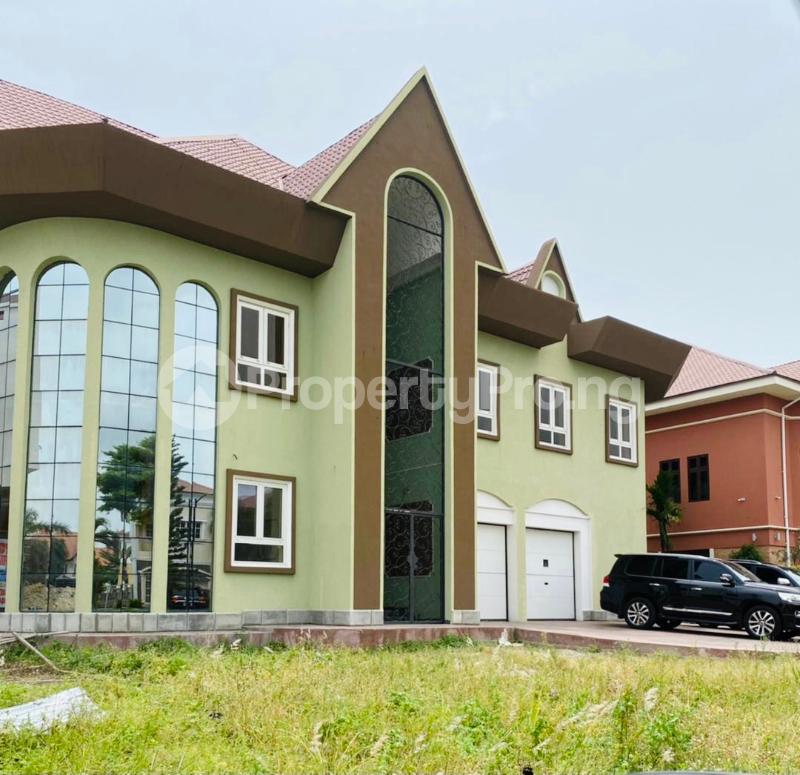 5 Bedroom House in Nicon Town Lekki Lagos House for sale in lekki