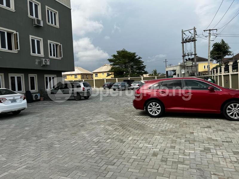 2 bedroom Flat / Apartment for rent Beside Pinnock Beach Estate Jakande Lekki Lagos