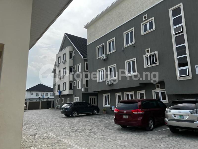 2 bedroom Flat / Apartment for rent Besides Pinnock Beach Estate Osapa london Lekki Lagos