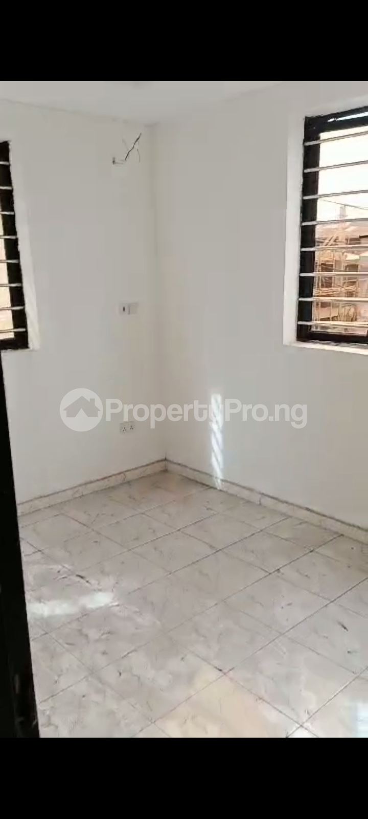 2 bedroom Flat / Apartment for sale  Aguda Surulere Lagos