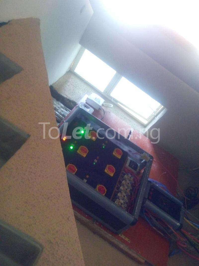 3 Bedroom Flat / Apartment in Akowonjo Alimosho Lagos Flat