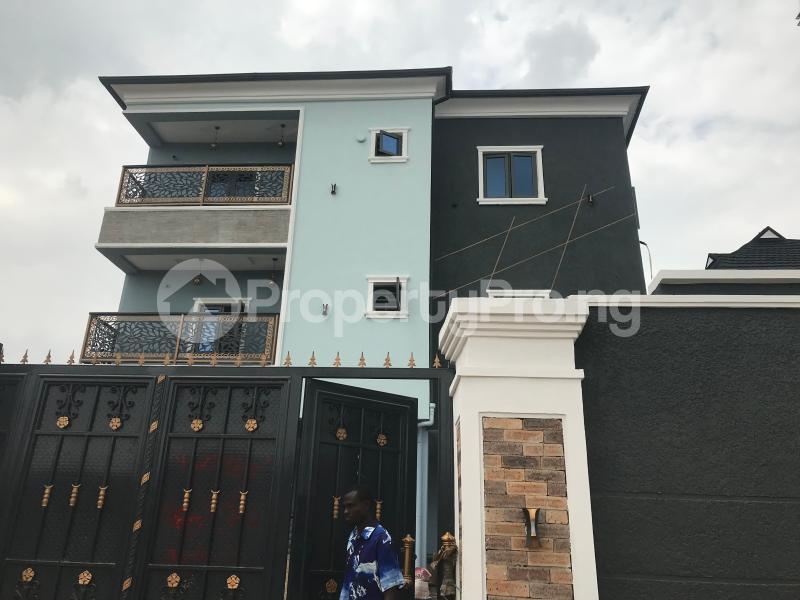 3 bedroom Flat / Apartment for rent Onike Iwaya Yaba Lagos - 0