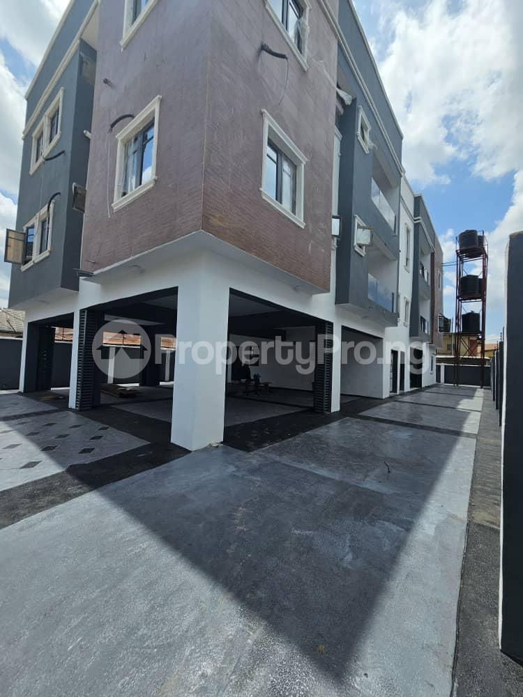 3 bedroom Flat / Apartment for rent Cmd Road Magodo Magodo Kosofe/Ikosi Lagos