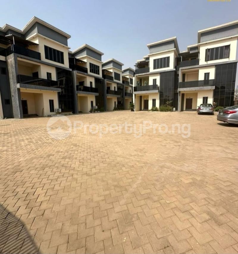 4 bedroom House for rent  Life Camp Abuja