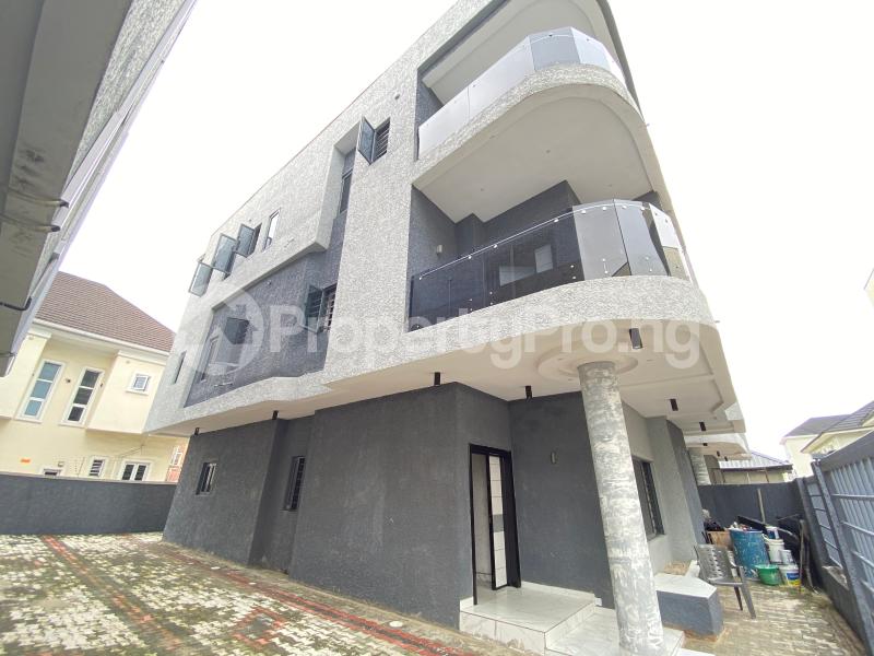 5 bedroom House for rent Ikate Lekki Lagos