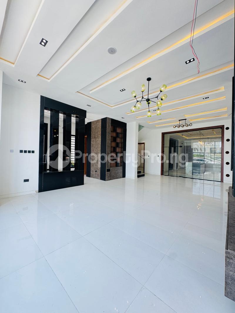 5 bedroom House for sale Megamound Lekky County, Lekki Phase 2 Lekki Lagos