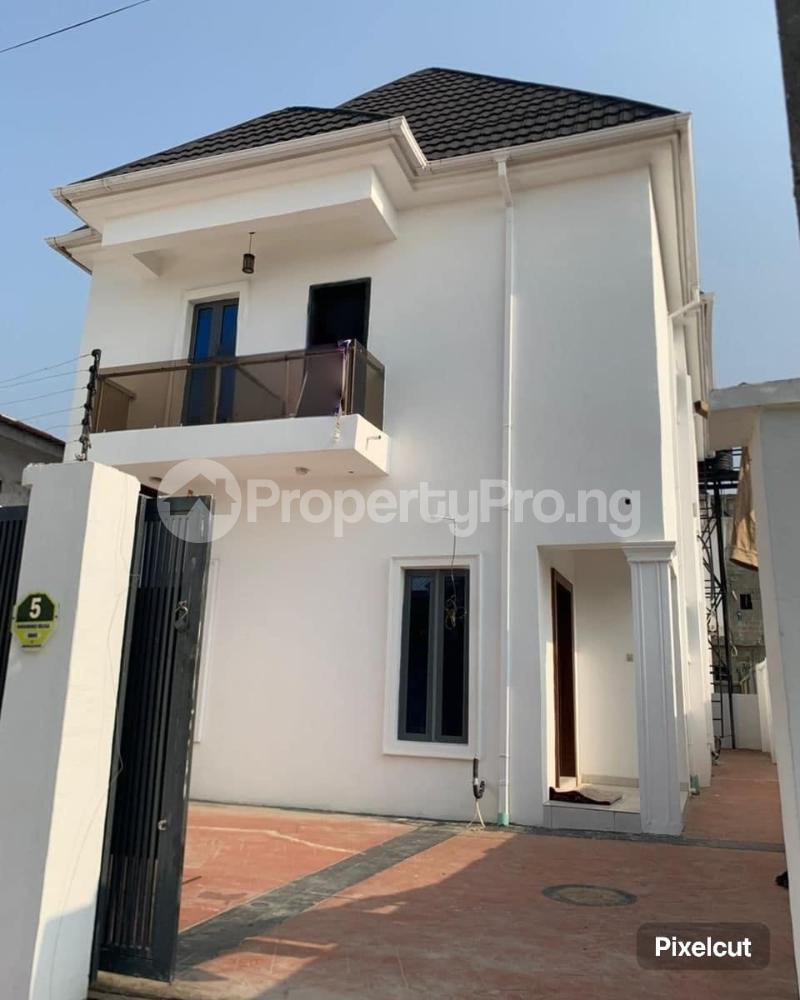 4 bedroom House for sale Ado Road Ajah Lagos