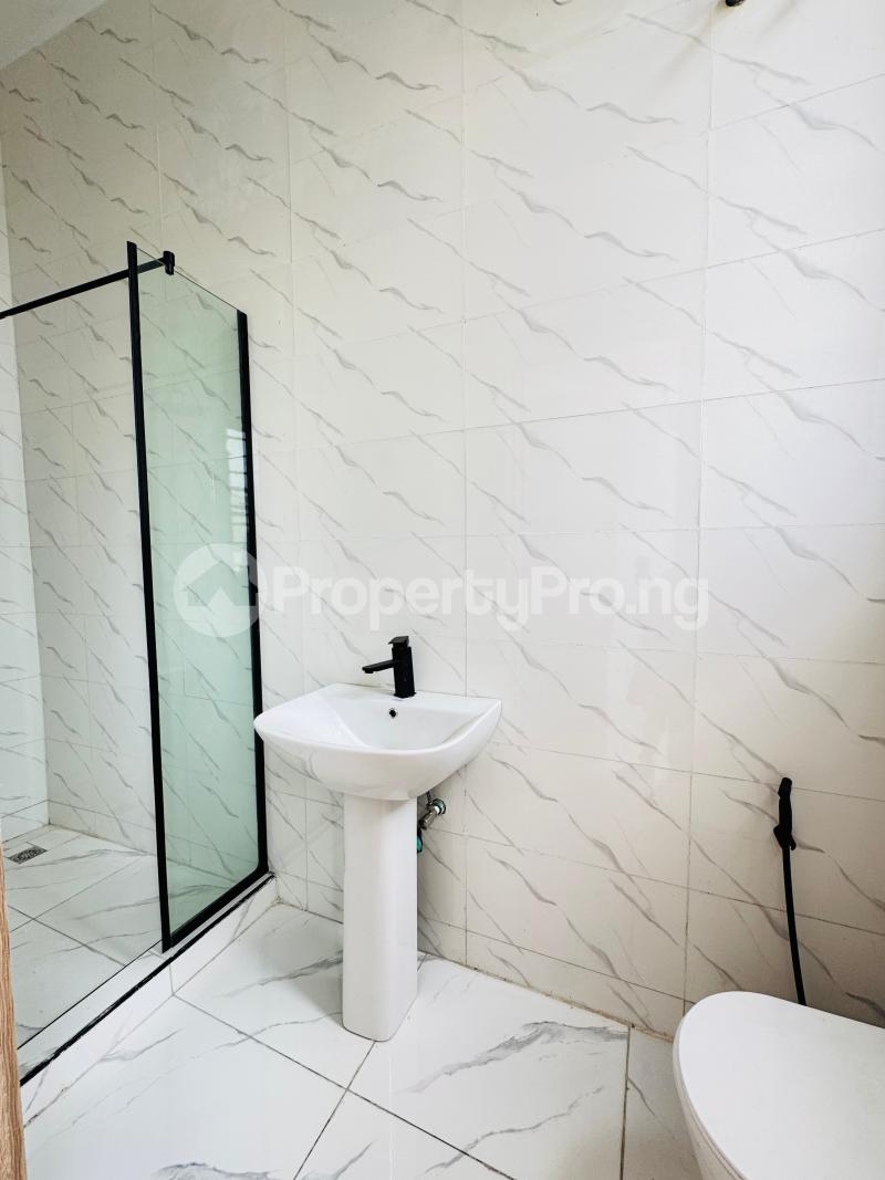 4 bedroom House for sale Lekki Sangotedo Ajah Lagos