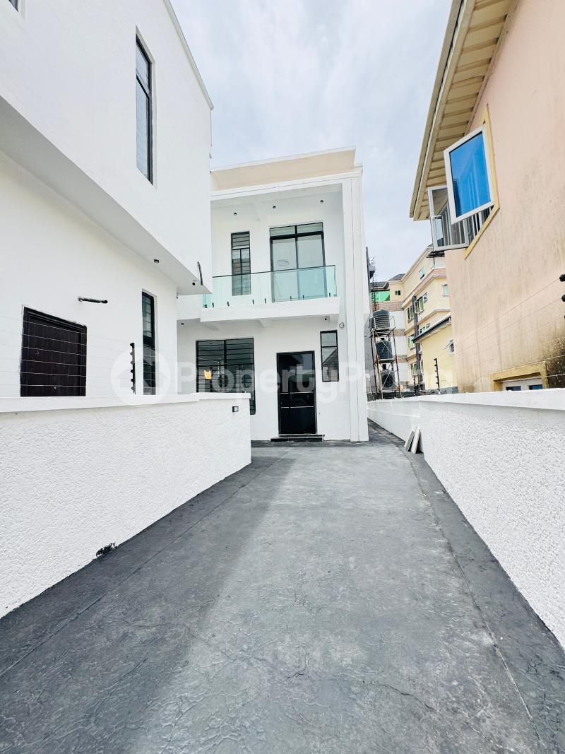 4 bedroom House for sale Lekki Sangotedo Ajah Lagos