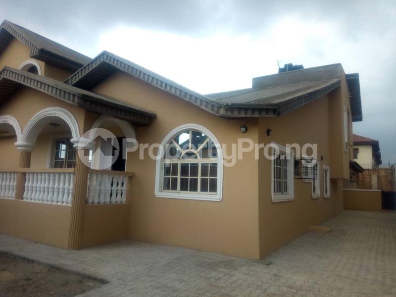 4 bedroom House for rent   Magodo Kosofe/Ikosi Lagos