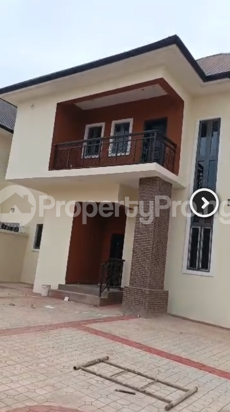 4 bedroom House for rent Corridor, Independence Layout Enugu Enugu