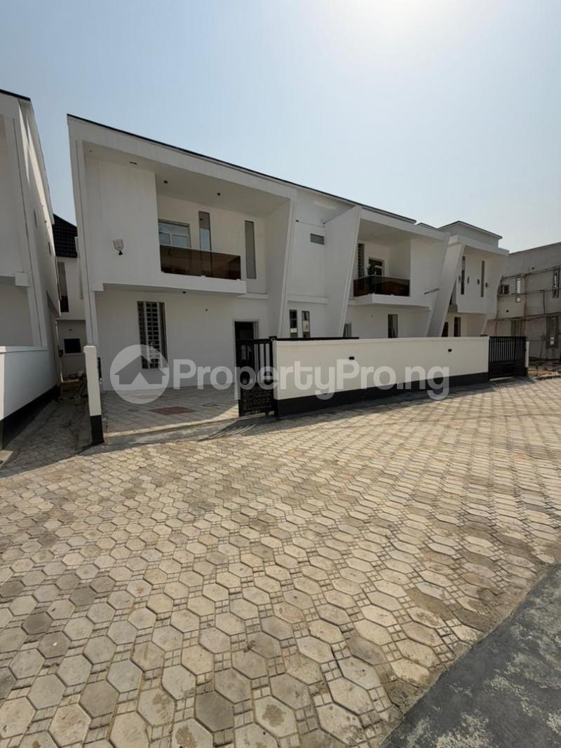4 bedroom House for rent Ikota Gra Ikota Lekki Lagos