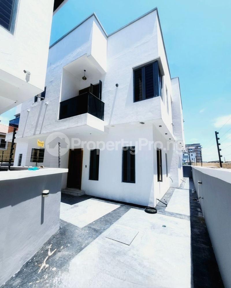 4 bedroom House for sale Igbo-efon Lekki Lagos