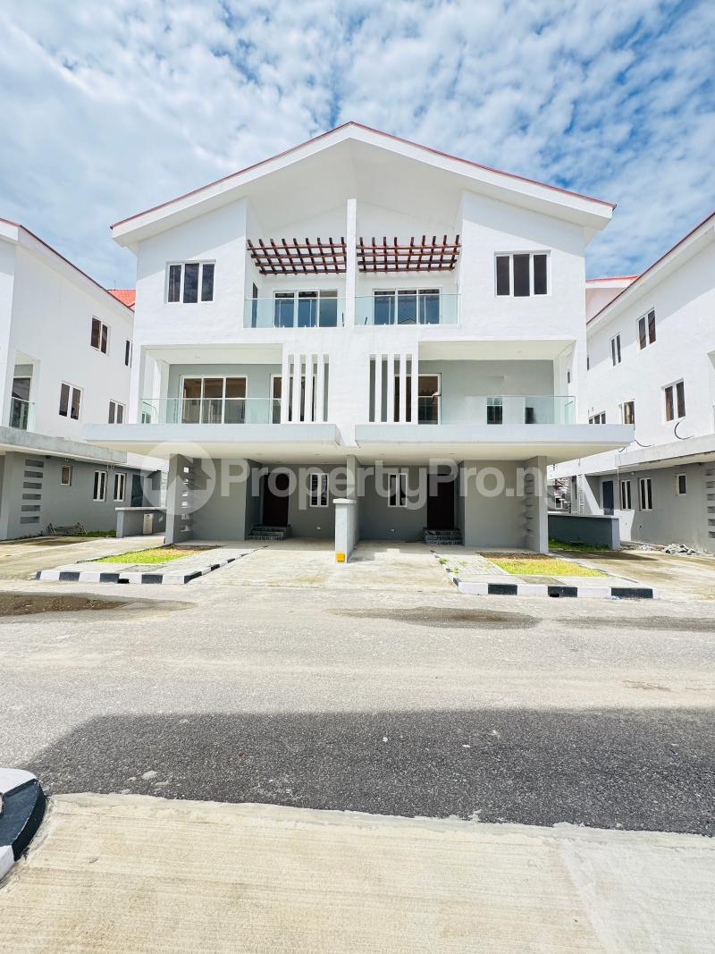 4 bedroom House for rent Twin Lake Chevron Lekki Lagos