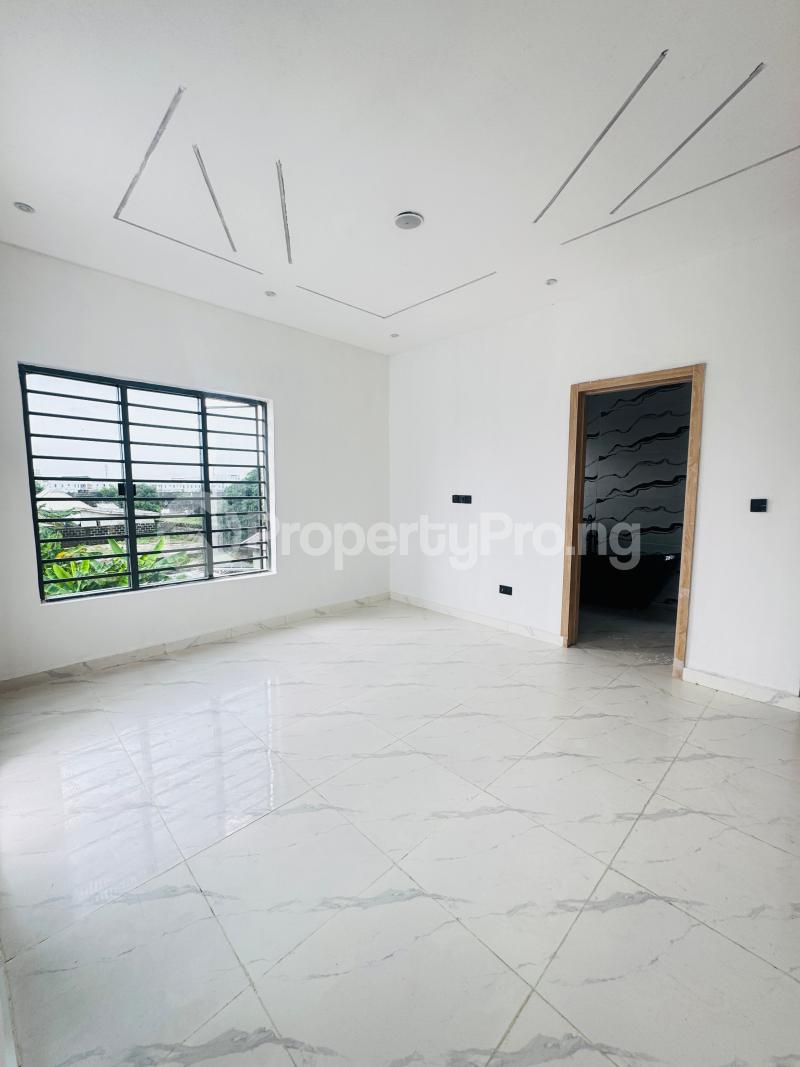 4 bedroom House for sale Ajah Lekki Lagos Off Lekki-Epe Expressway Ajah Lagos