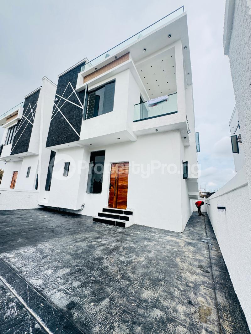 4 bedroom House for sale Ajah Lekki Lagos Off Lekki-Epe Expressway Ajah Lagos - 0