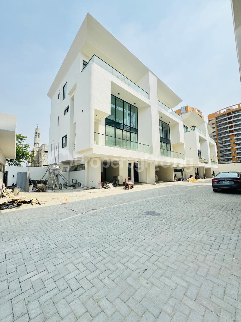 4 bedroom House for sale Parkview Estate Ikoyi Lagos