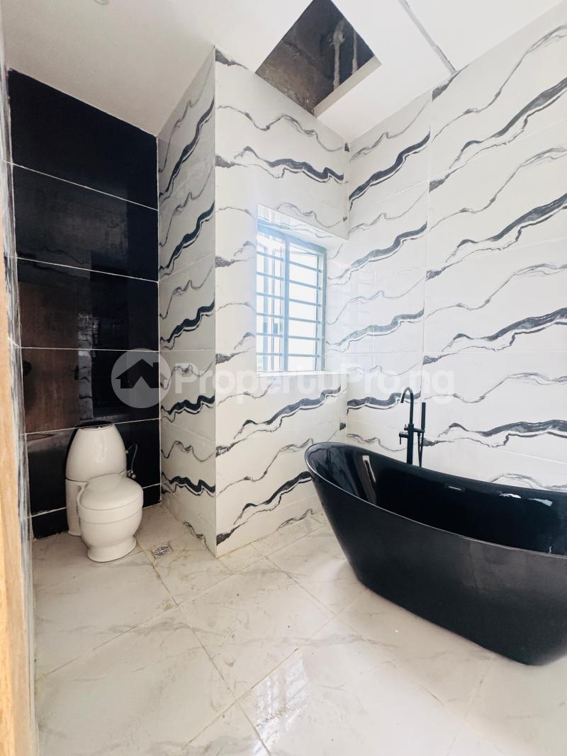 4 bedroom House for sale Ajah Lekki Lagos Off Lekki-Epe Expressway Ajah Lagos