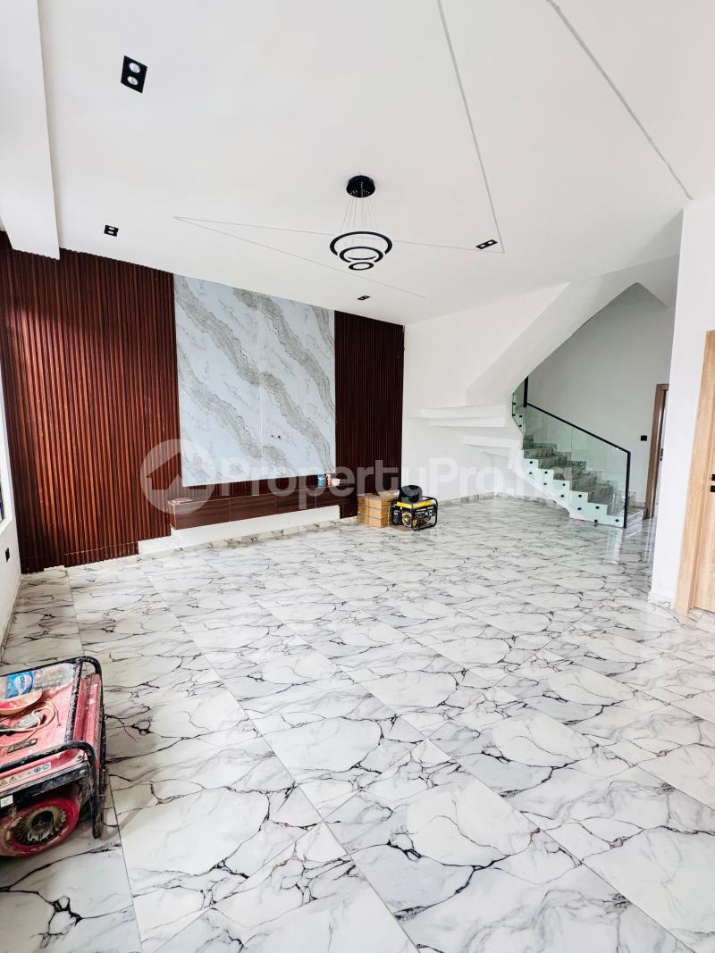 4 bedroom House for sale Ajah Lekki Lagos Off Lekki-Epe Expressway Ajah Lagos