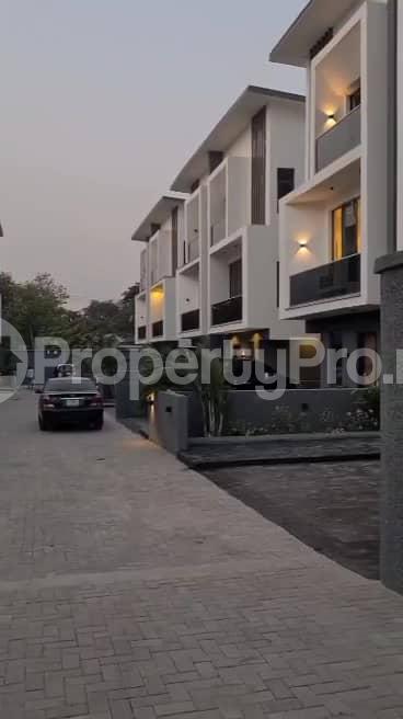 4 bedroom House for rent Ikeja Golf Course, Ikeja GRA Ikeja Lagos