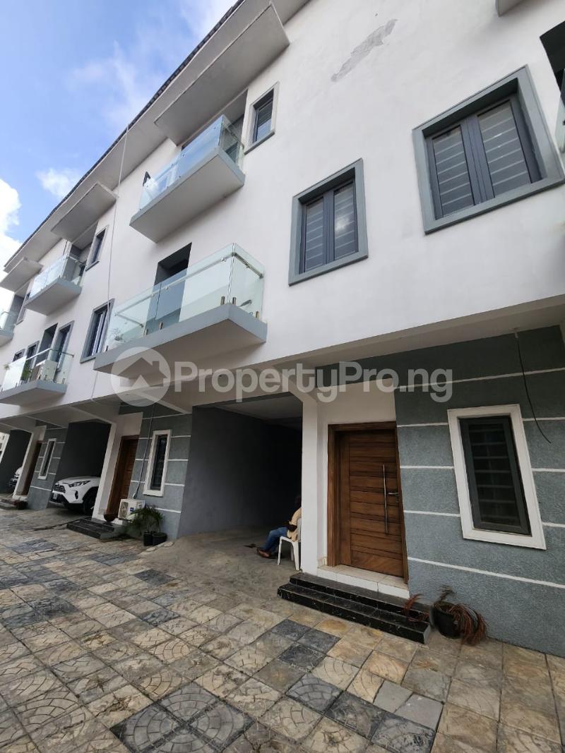 4 bedroom House for rent Ikate Lekki Lagos