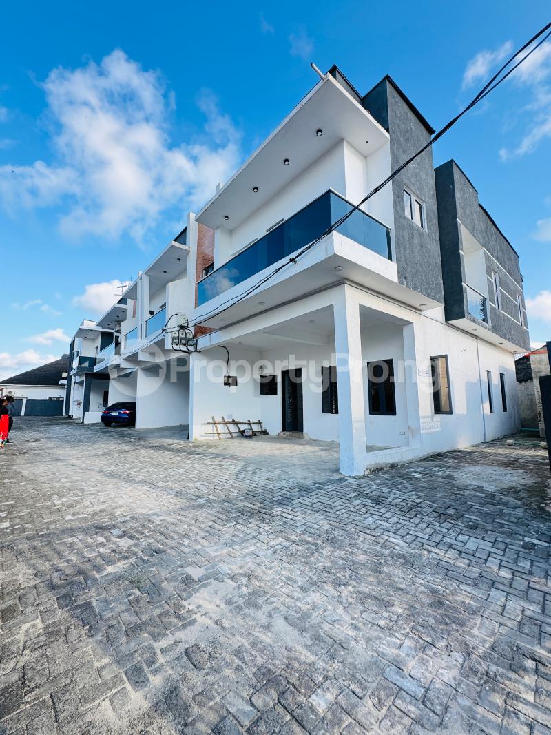 4 bedroom House for sale Abijo Ajah Lagos