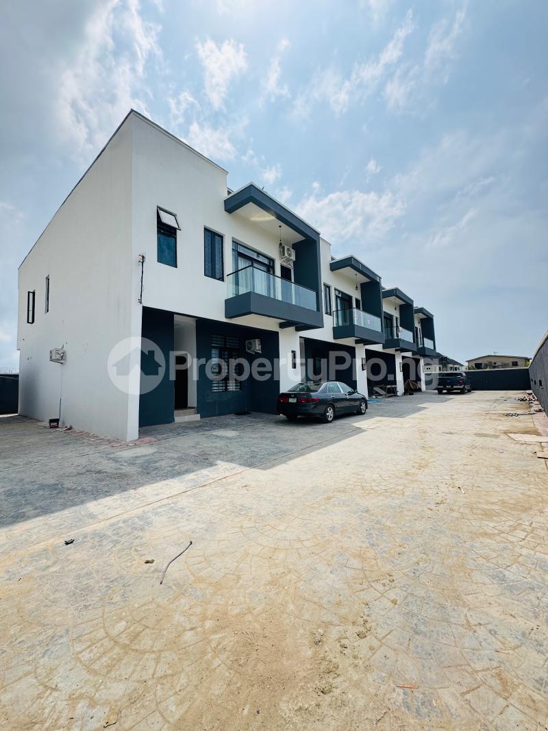 4 bedroom House for rent Mobil Road Ajah Lekki Mobil Road Ajah Lagos