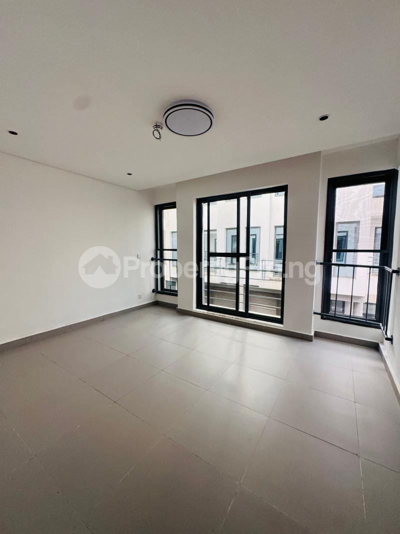 4 bedroom House for rent Chevron Lekki Lagos