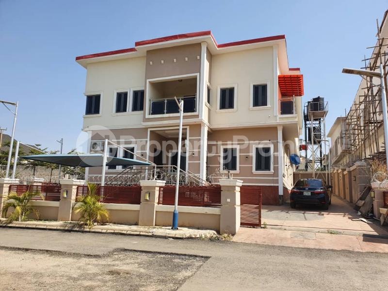 4 bedroom House for sale Lugbe Abuja